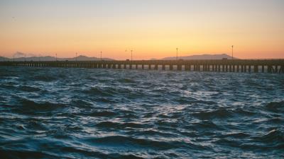 Pier sea waves 4k wallpaper