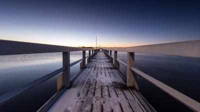 Pier snow bridge 4k wallpaper