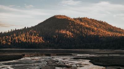 River hill mountain 4k wallpaper