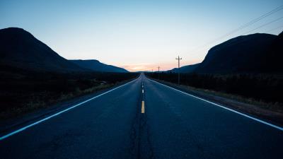 Road marking movement 4k wallpaper