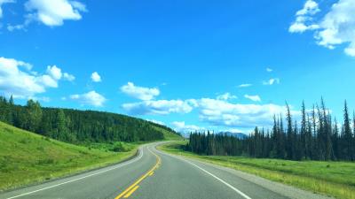 Road marking turn 4k wallpaper