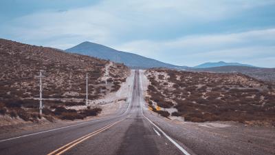 Road markings rise 4k wallpaper