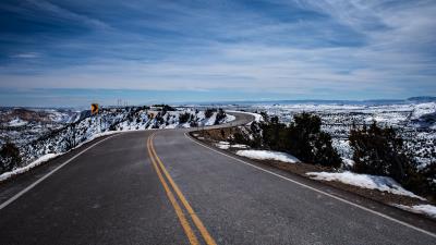 Road turn winding 4k wallpaper