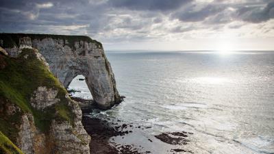 Rock arch slope 4k wallpaper