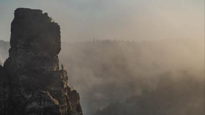 Rock peak fog 4k wallpaper