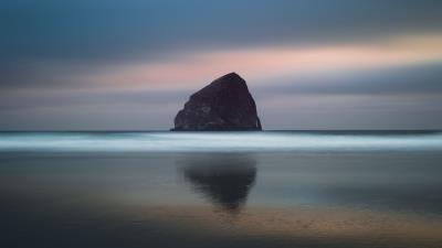 Rock sea horizon 4k wallpaper