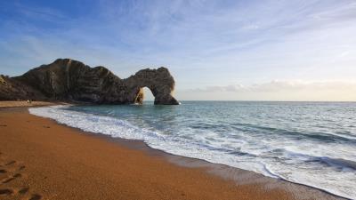 Rocks arch beach 4k wallpaper