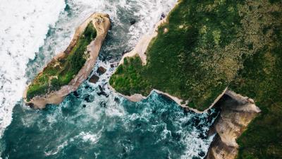 Rocks island aerial view 4k wallpaper