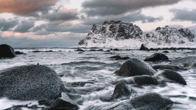 Rock stones waves 4k wallpaper