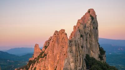 Rocks peak relief 4k wallpaper