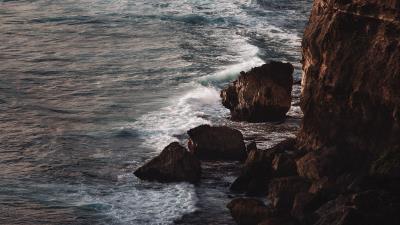 Rocks surf sea h 4k wallpaper