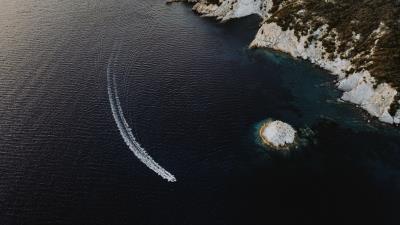 Sea boat aerial view 4k wallpaper