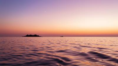 Sea island twilight 4k wallpaper