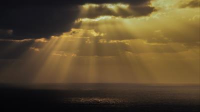 Sea rays sky 4k wallpaper