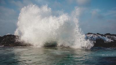 Sea waves surf 4k wallpaper