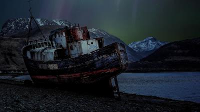 Ship rusty northern lights 4k wallpaper