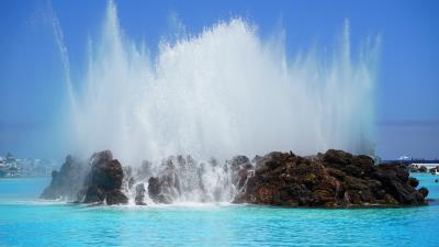 Spray puerto de la cruz tenerife canary islands 4k wallpaper