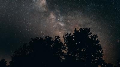 Starry sky milky way night 4k wallpaper