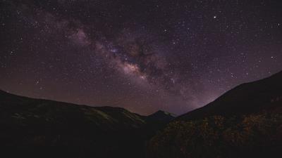 Starry sky mountains night milky way 4k wallpaper