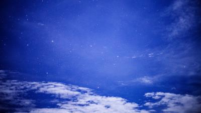 Starry sky night clouds 4k wallpaper