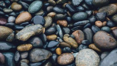 Stones sea surface smooth 4k wallpaper