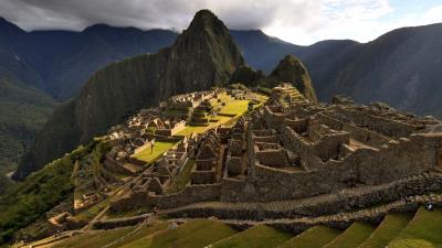 Structure mountains top 4k wallpaper