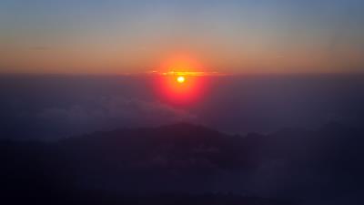 Sunrise mountains clouds 4k wallpaper