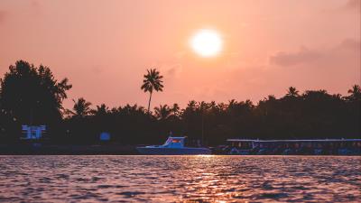 Sunset waves water 4k wallpaper