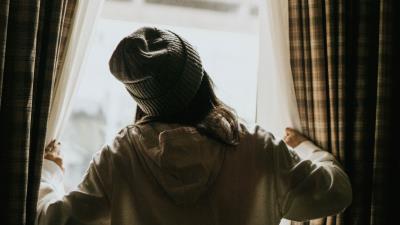 Silhouette curtains window 4k wallpaper