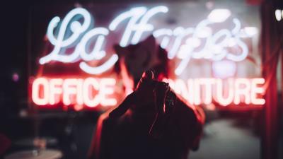 Silhouette hand neon 4k wallpaper