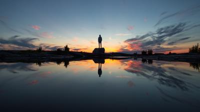 Silhouette rock alone 4k wallpaper