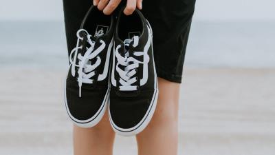 Sneakers shoes black 4k wallpaper