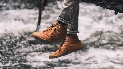 Sneakers shoes legs image 4k wallpaper