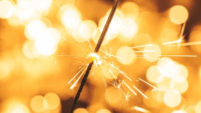 Sparkler glare glow 4k wallpaper