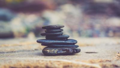 Stones blur shape 4k wallpaper