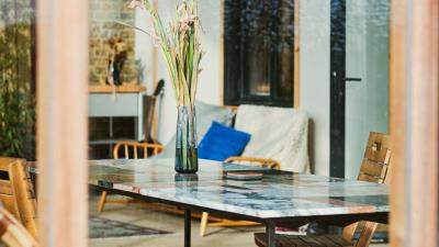 Table chairs furniture 4k wallpaper