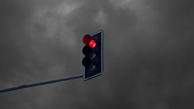 Traffic light glow red 4k wallpaper