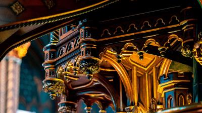 Architecture carved wood 4k wallpaper