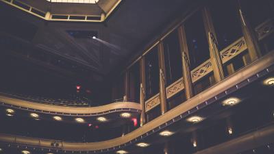 Balcony theater box benoir 4k wallpaper