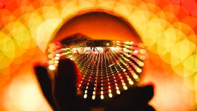 Ball glare bokeh 4k wallpaper