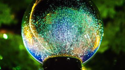 Ball glitter glass 4k wallpaper