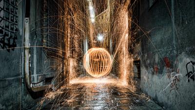 Ball long exposure glow 4k wallpaper