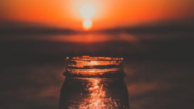 Bank sunset glare 4k wallpaper