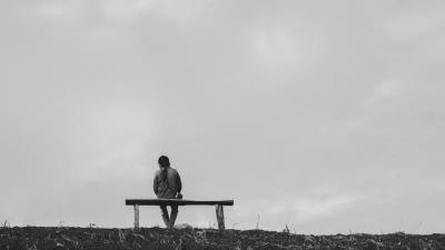 Bench man bw loneliness 4k wallpaper