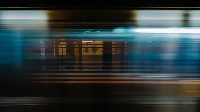 Blurred speed stripes 4k wallpaper