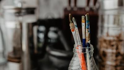 Brushes artistic paints 4k wallpaper