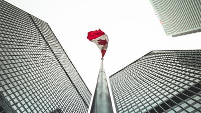 Buildings flagpole flag 4k wallpaper