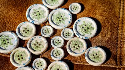 Buttons patterns surface 4k wallpaper