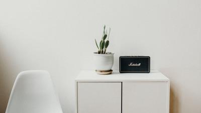 Cactus radio nightstand 4k wallpaper