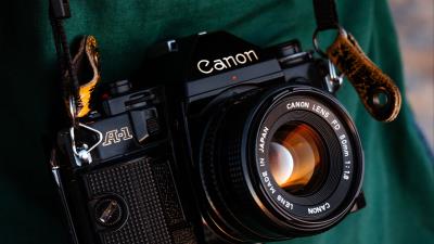 Camera lens retro 4k wallpaper